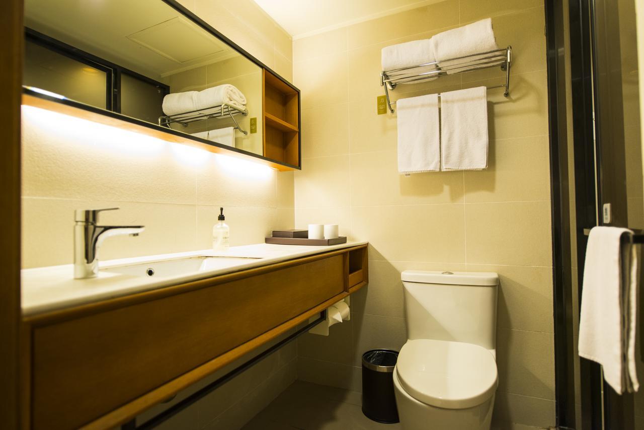 Ji Hotel Shanghai Kangqiao Xiupu Road Екстериор снимка